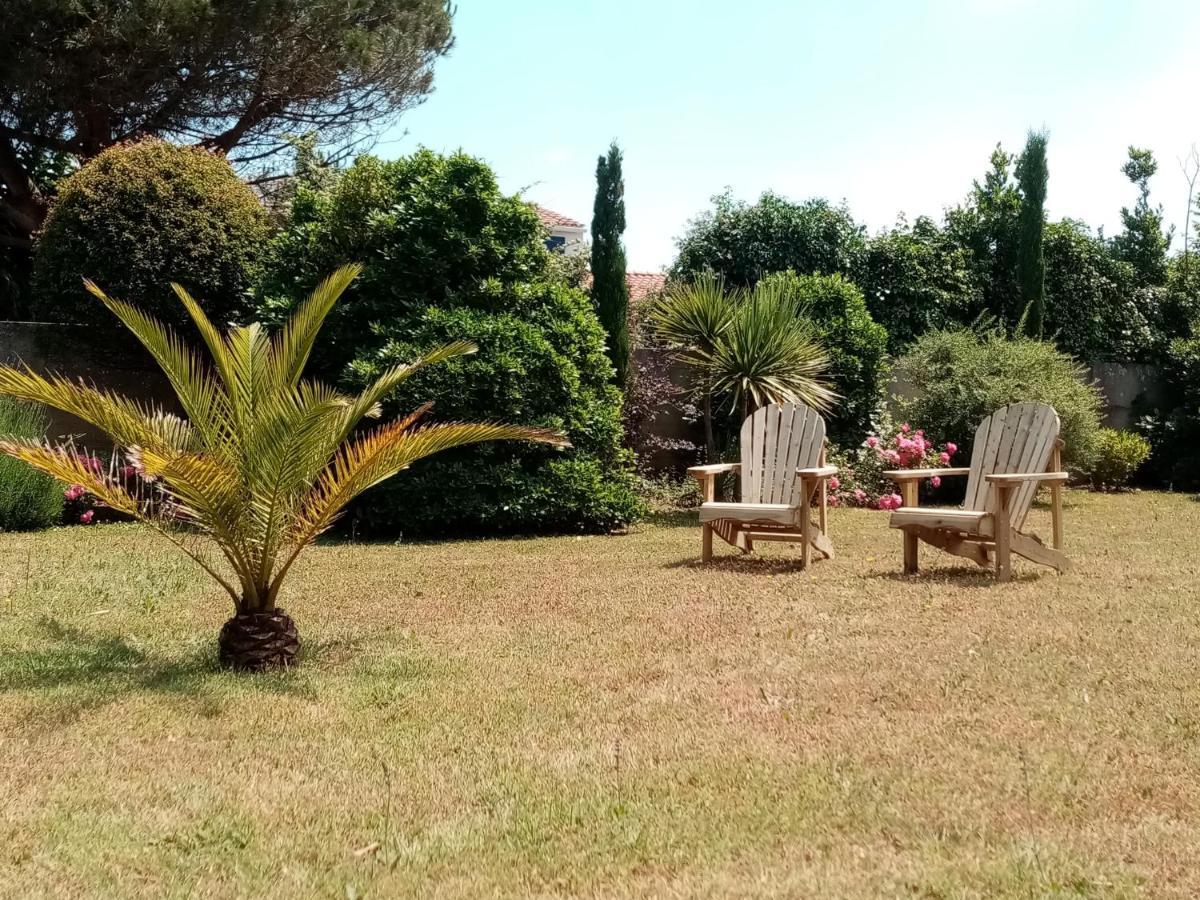 Hotel L'Oceane La Cotiniere Bagian luar foto