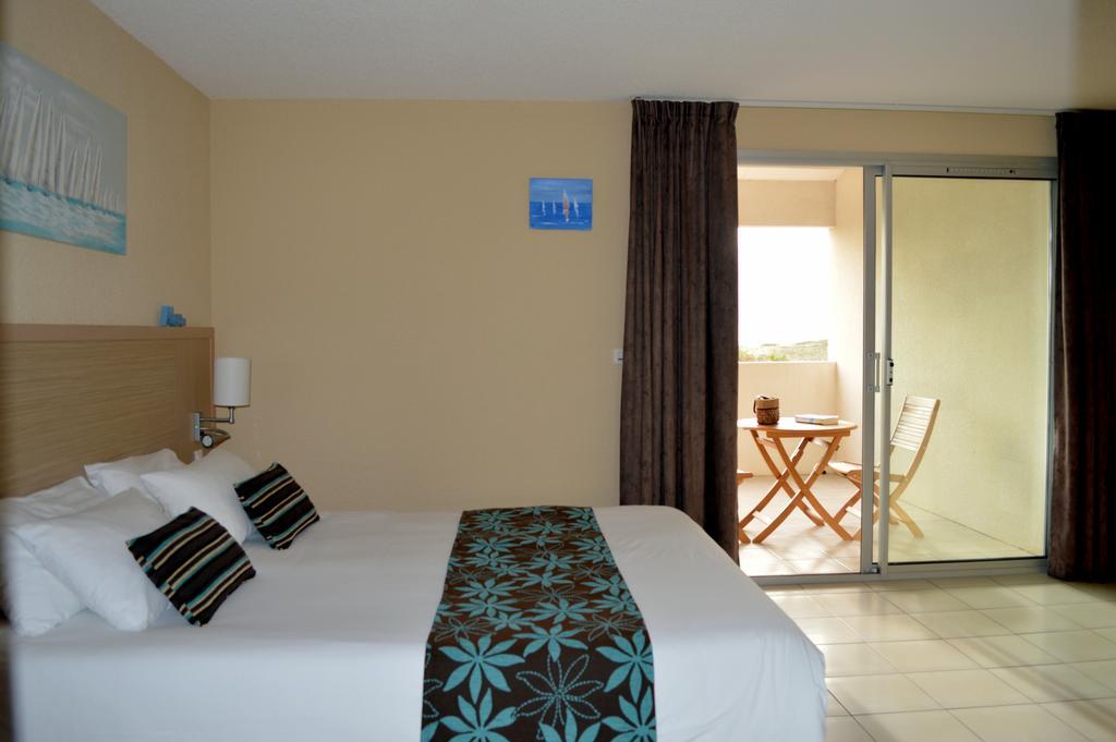 Hotel L'Oceane La Cotiniere Ruang foto