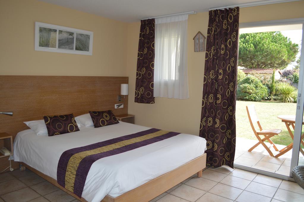 Hotel L'Oceane La Cotiniere Bagian luar foto